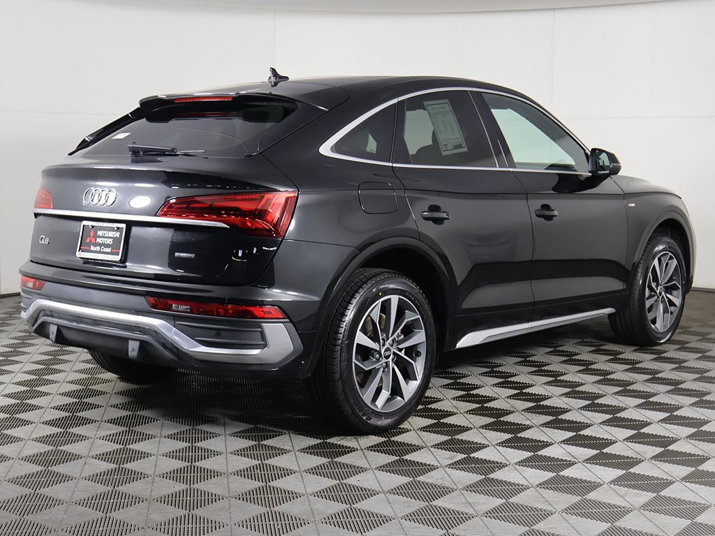 Used 2022 Audi Q5 2.0T Premium w/ Convenience Package image 10