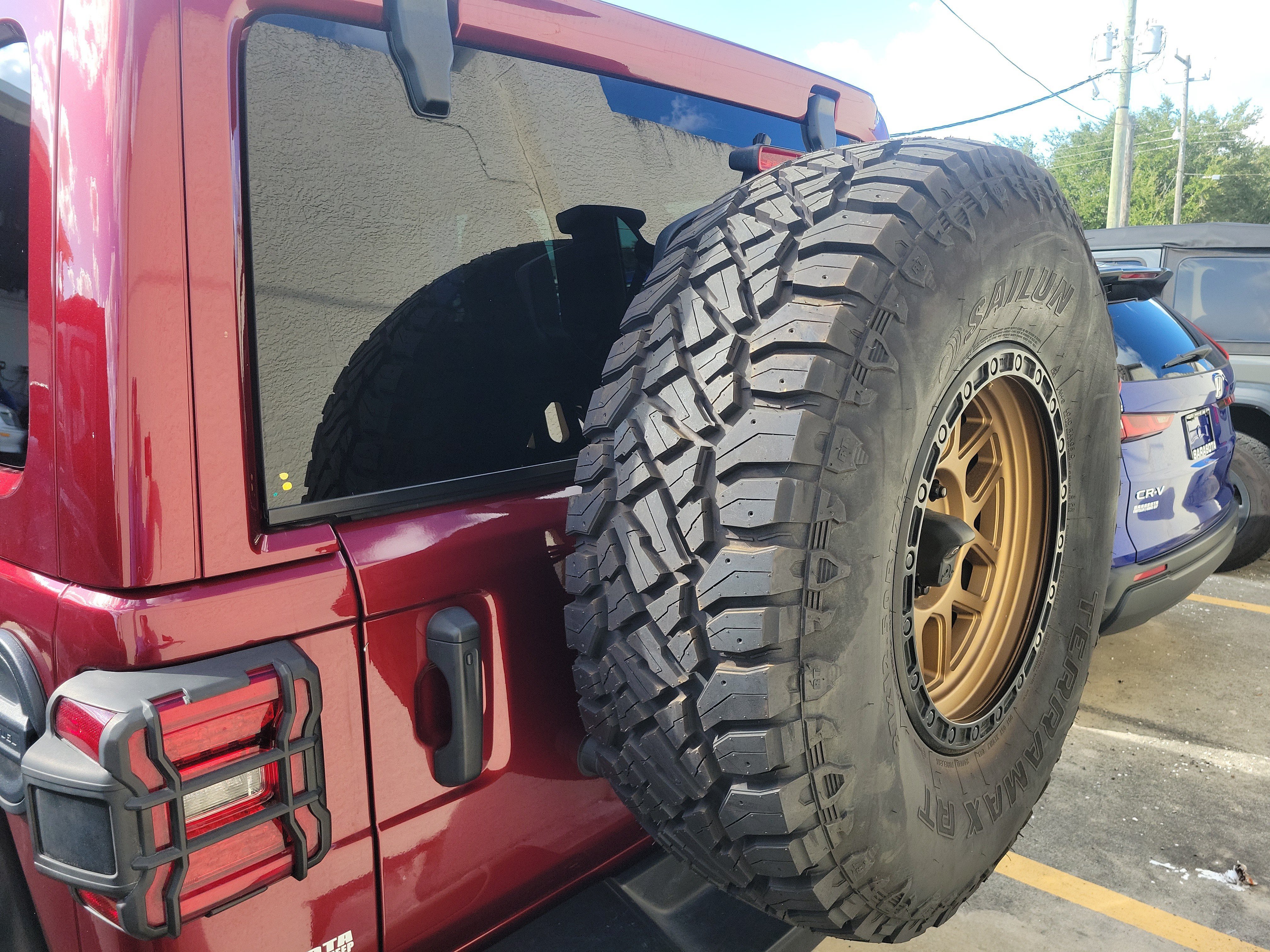 Used 2021 Jeep Wrangler Unlimited Rubicon w/ Trailer Tow Package AWD/4WD image 8