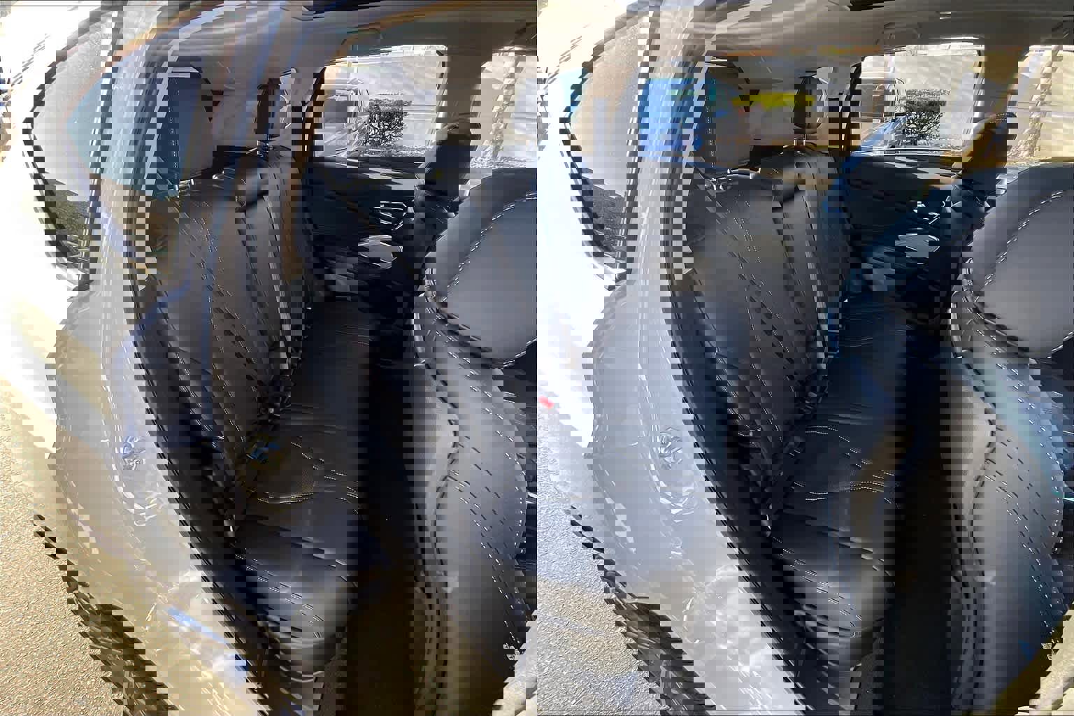 Used 2025 Acura RDX SH-AWD w/ Technology Package image 28