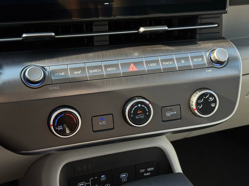 Used 2026 Hyundai Kona SE image 24