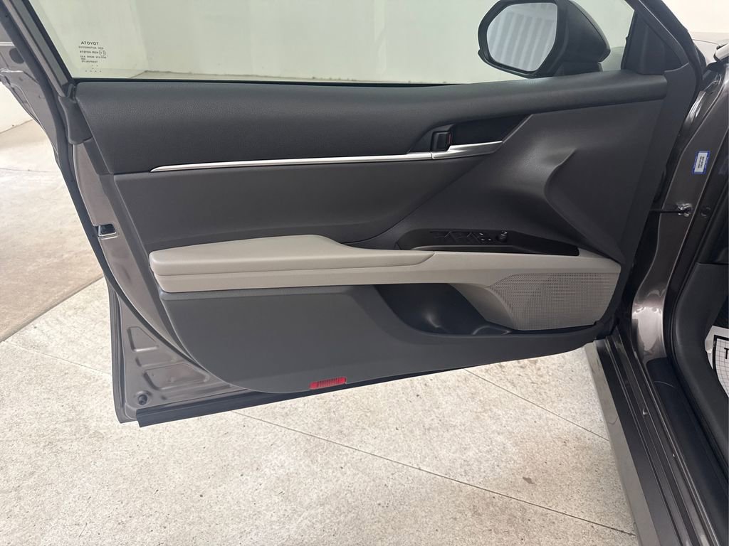 Used 2023 Toyota Camry LE FWD image 30