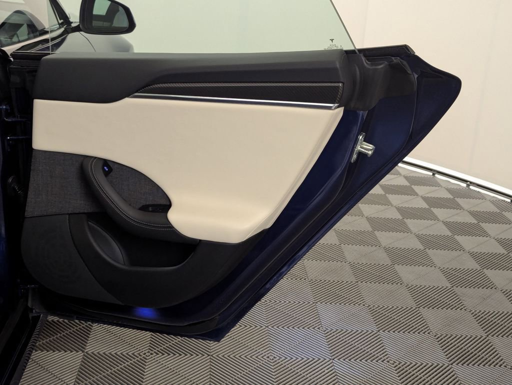 Used 2021 Tesla Model S Plaid image 53