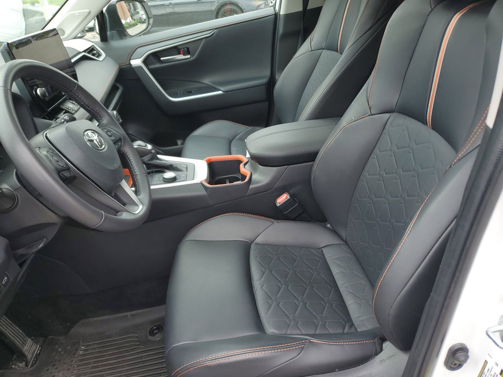 Used 2024 Toyota RAV4 Adventure w/ Convenience Package image 17