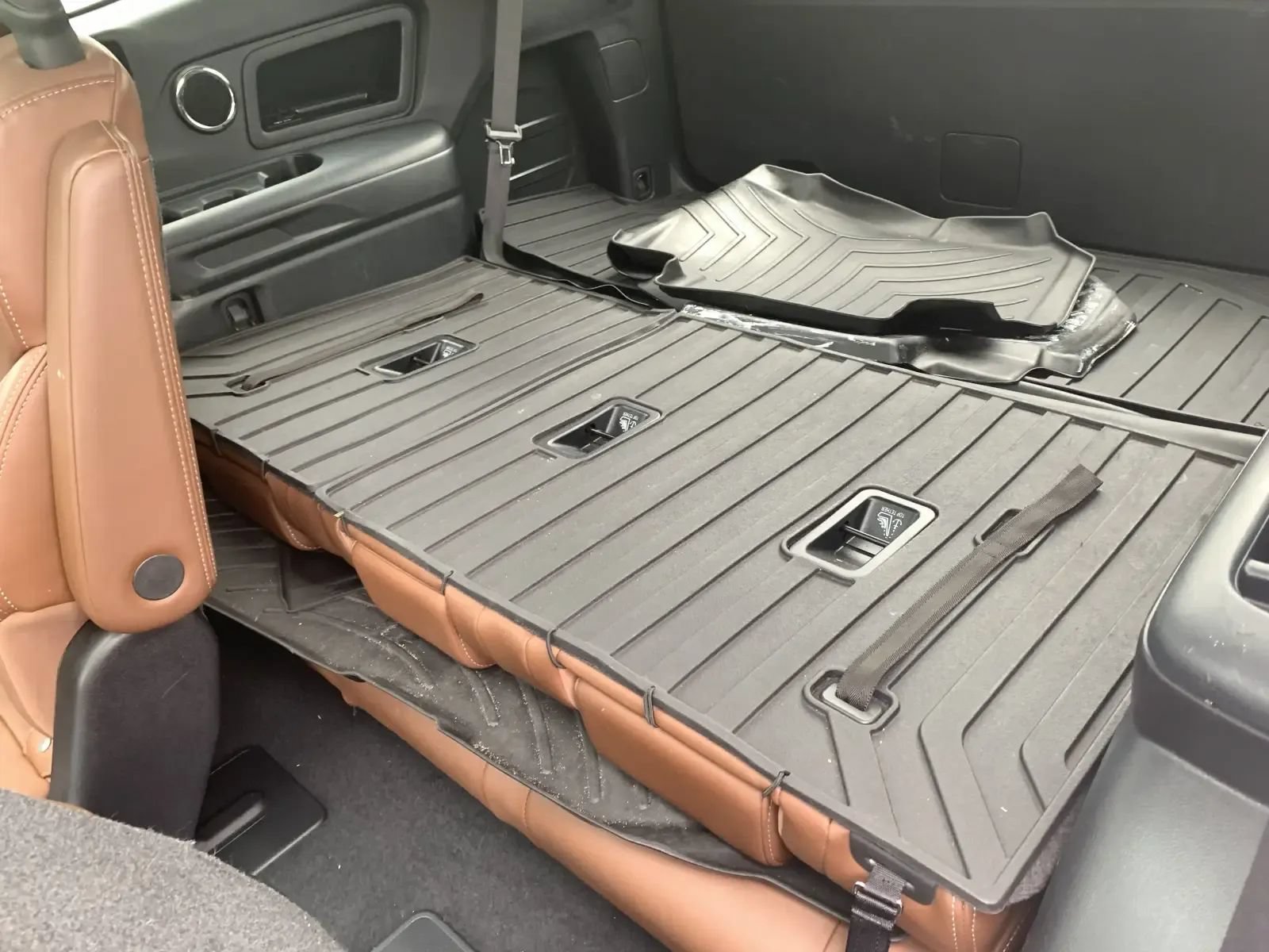 Used 2019 Subaru Ascent Touring w/ Popular Package #3 AWD/4WD image 31
