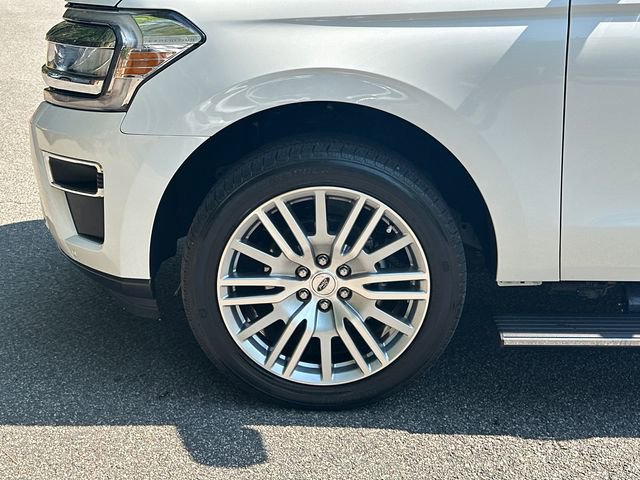 Used 2024 Ford Expedition Max Limited AWD/4WD image 15