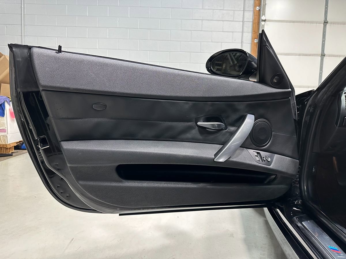 Used 2006 BMW M Roadster image 18