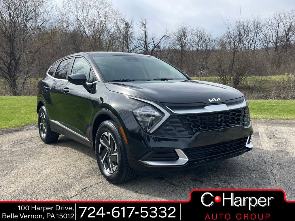 Certified 2023 Kia Sportage LX image 1
