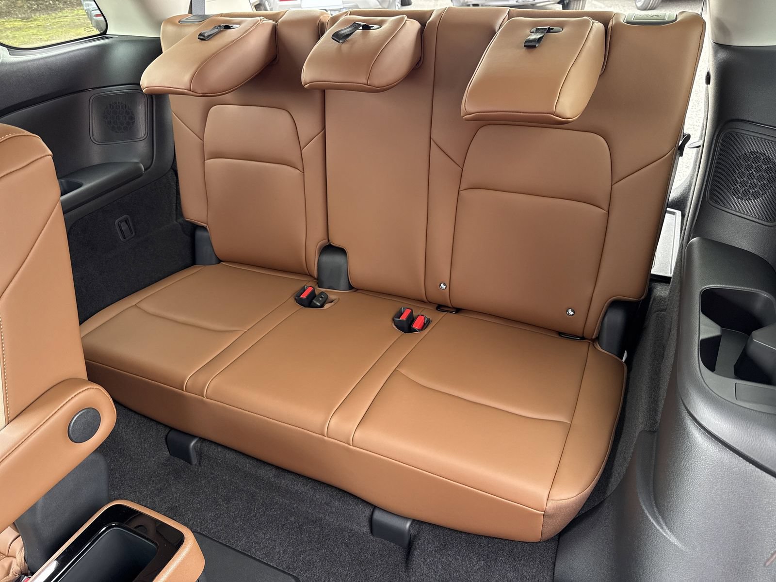 New 2026 Nissan Pathfinder Platinum FWD image 22