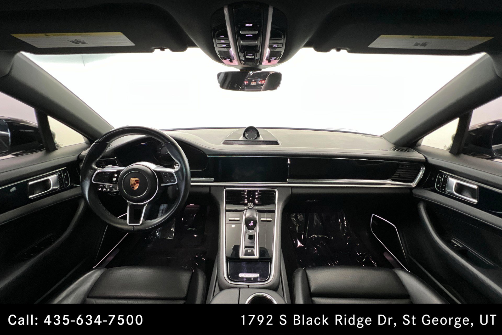 Used 2017 Porsche Panamera 4 AWD/4WD image 9