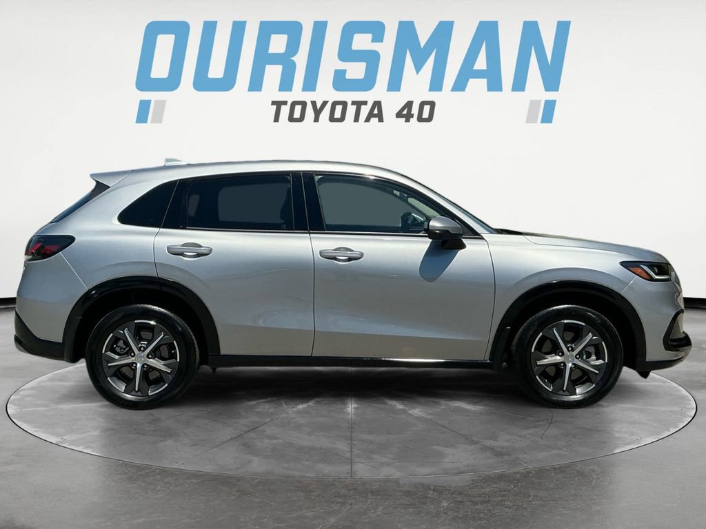 Used 2023 Honda HR-V EX-L image 8