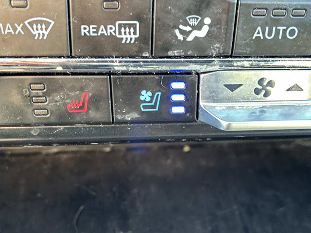 Certified 2023 Ford F150 Lariat w/ Equipment Group 502A High image 32