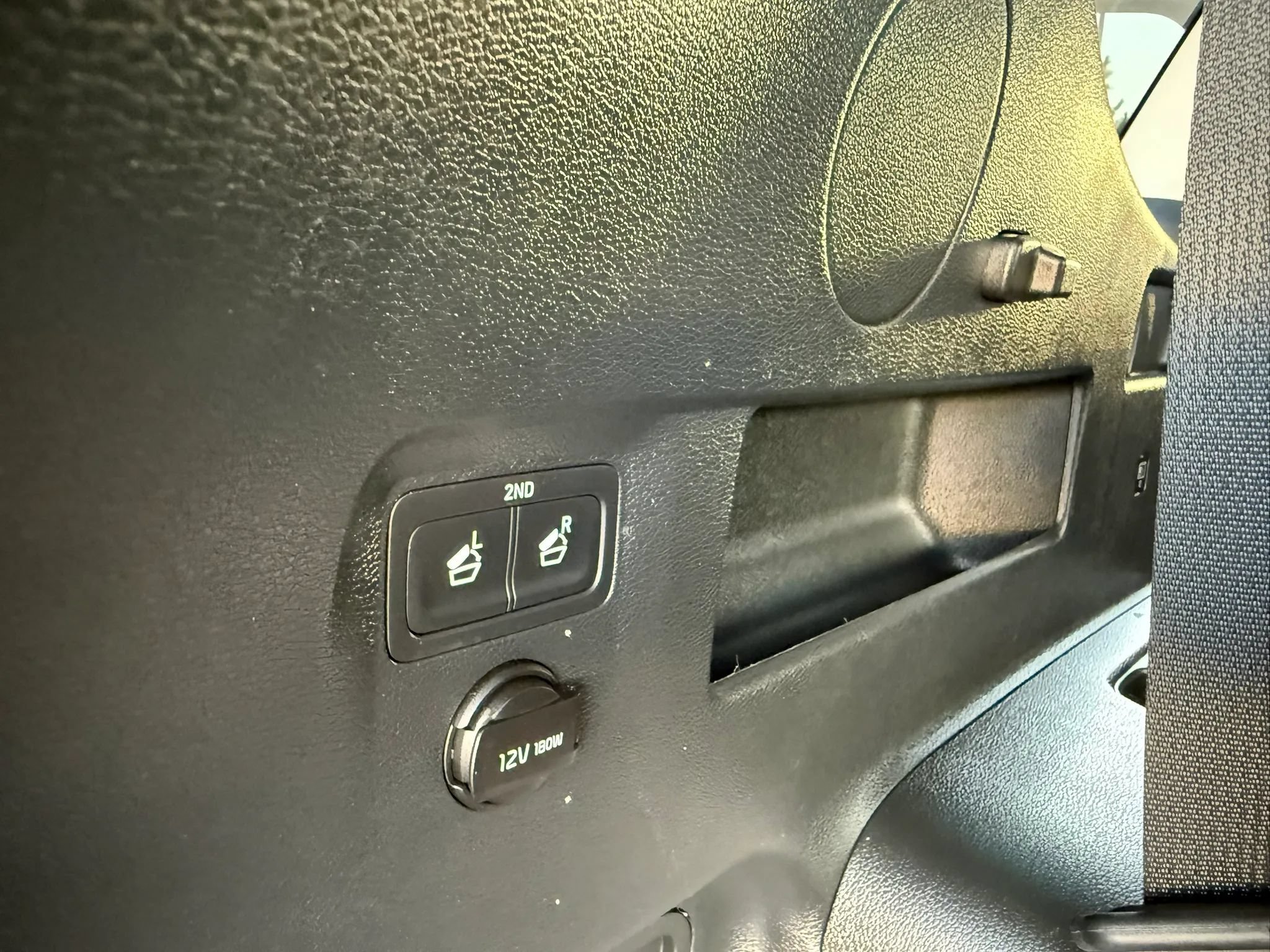 Used 2022 Kia Telluride S AWD/4WD image 48
