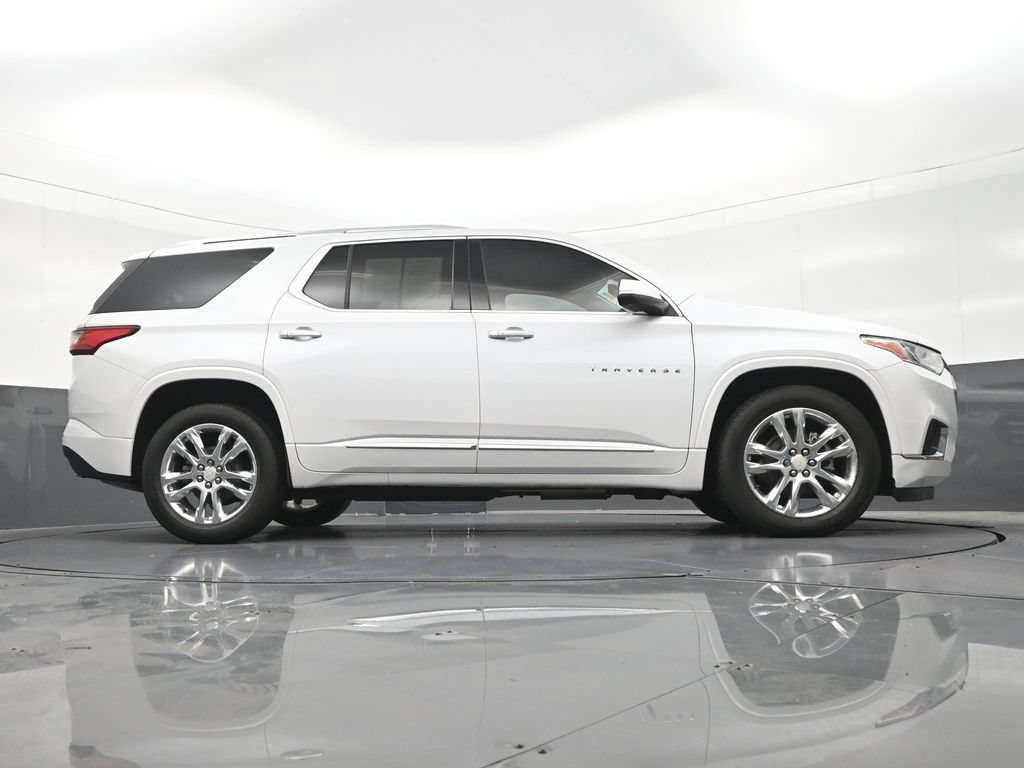 Used 2021 Chevrolet Traverse High Country FWD image 29