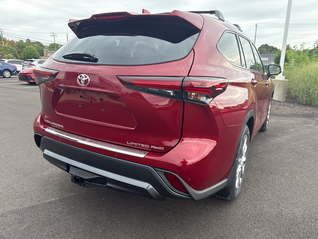New 2026 Toyota Highlander Limited AWD/4WD image 20