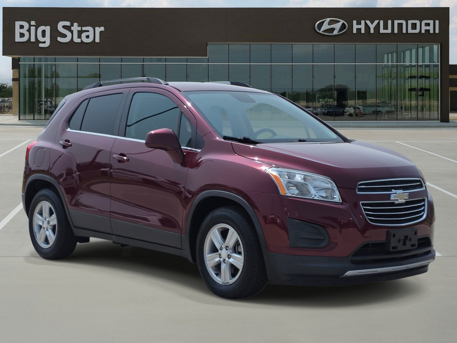 Used 2016 Chevrolet Trax LT w/ LT Sun and Sound Package FWD image 6
