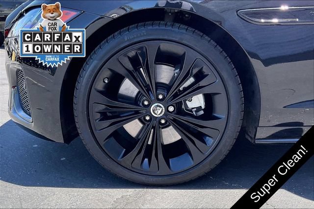 Used 2024 Jaguar XF R-Dynamic SE RWD image 8