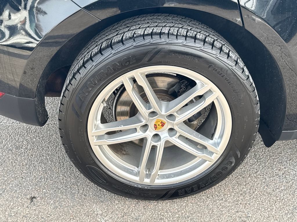 Used 2019 Porsche Macan Base image 44