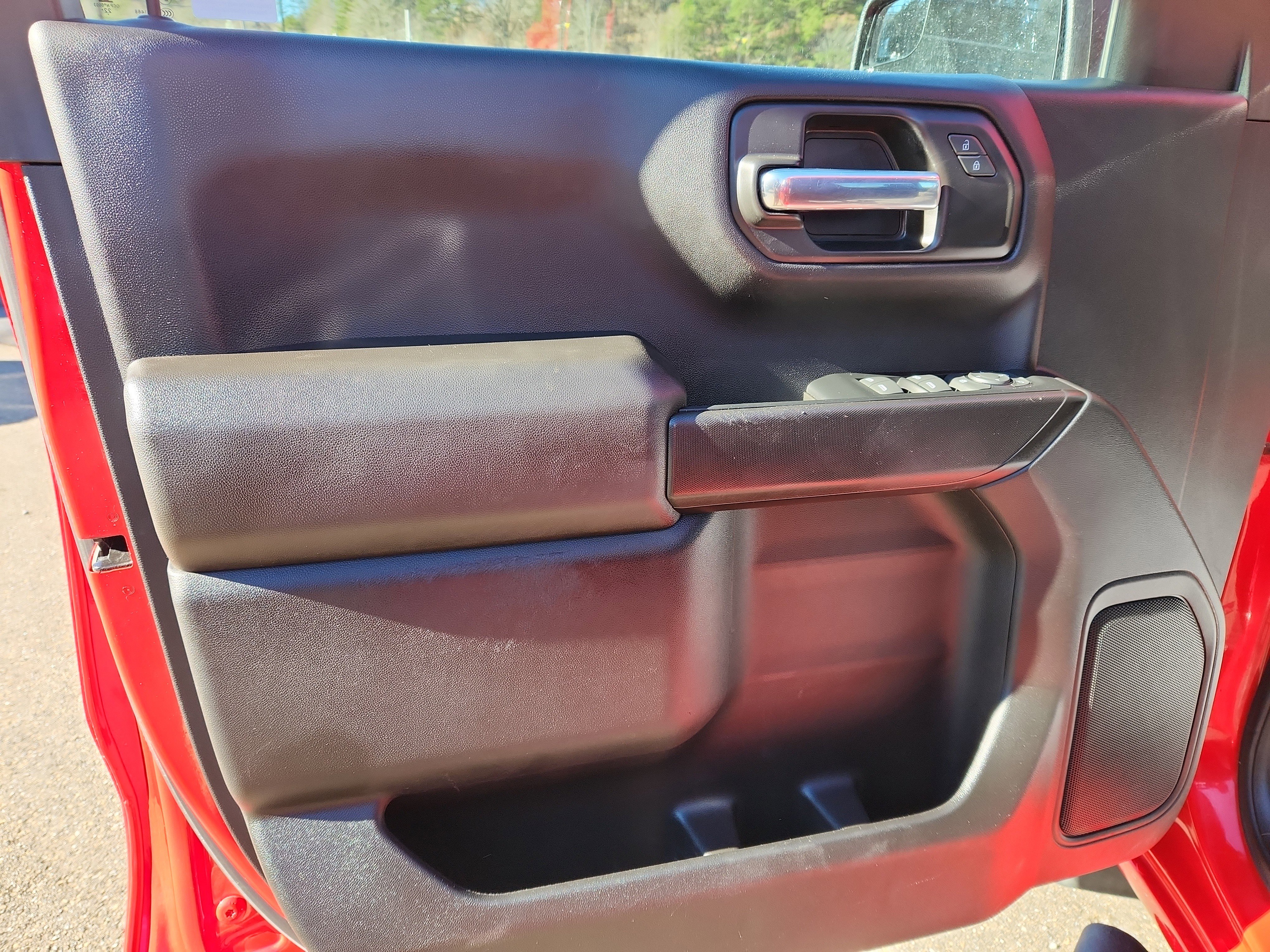 Used 2023 Chevrolet Silverado 1500 Custom w/ LPO, Dark Essentials Package image 20