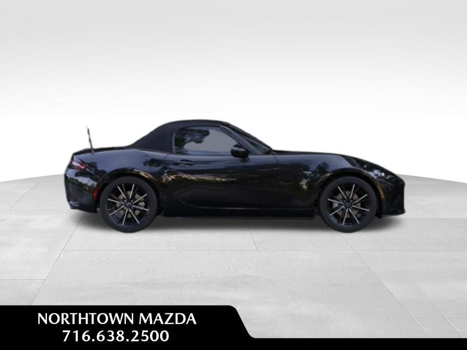 New 2026 MAZDA MX-5 Miata Grand Touring RWD image 4