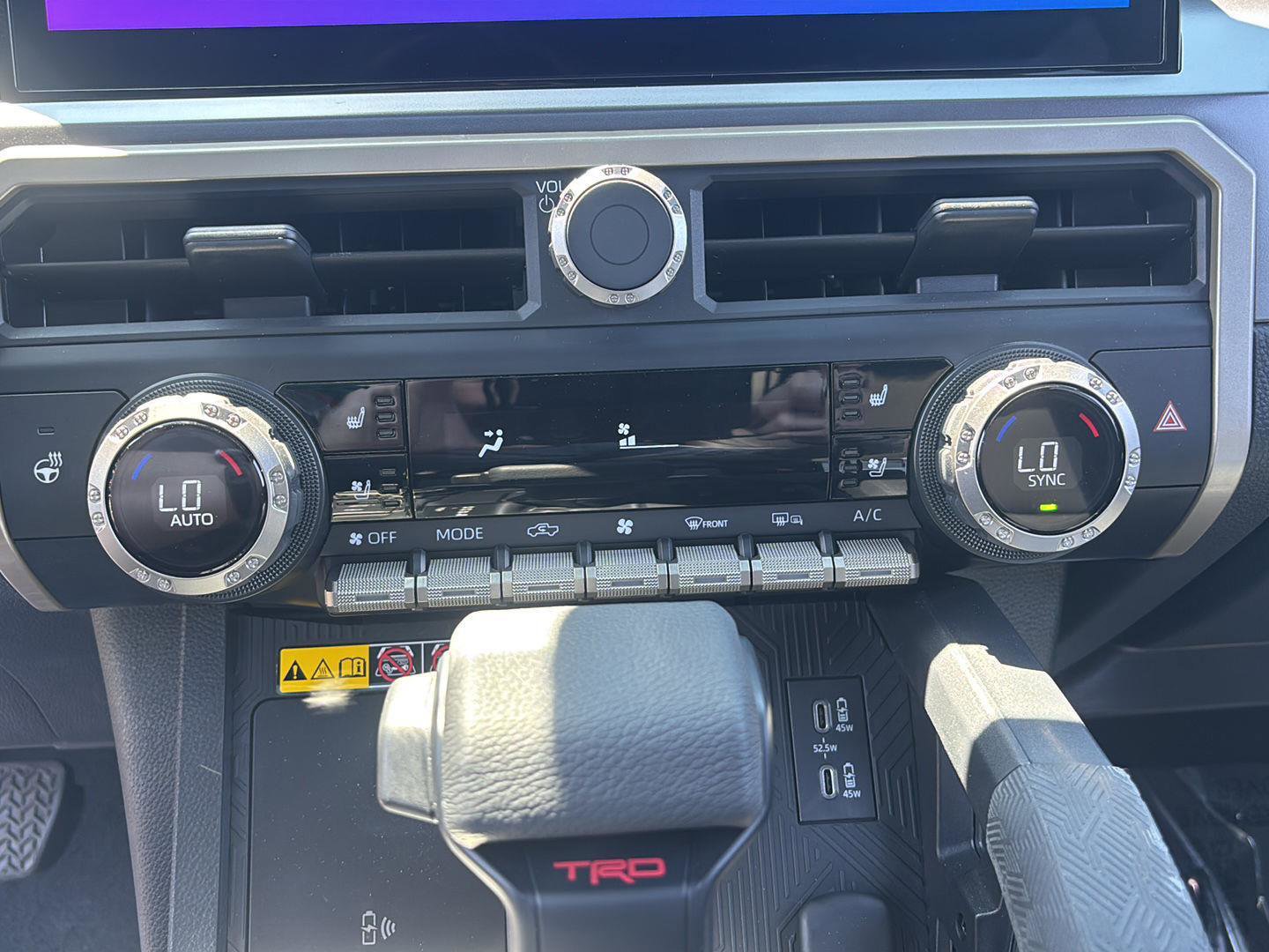 New 2026 Toyota Tacoma TRD Off-Road AWD/4WD image 30