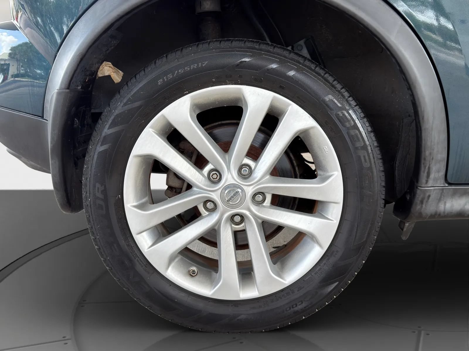 Used 2014 Nissan Juke SL FWD image 24