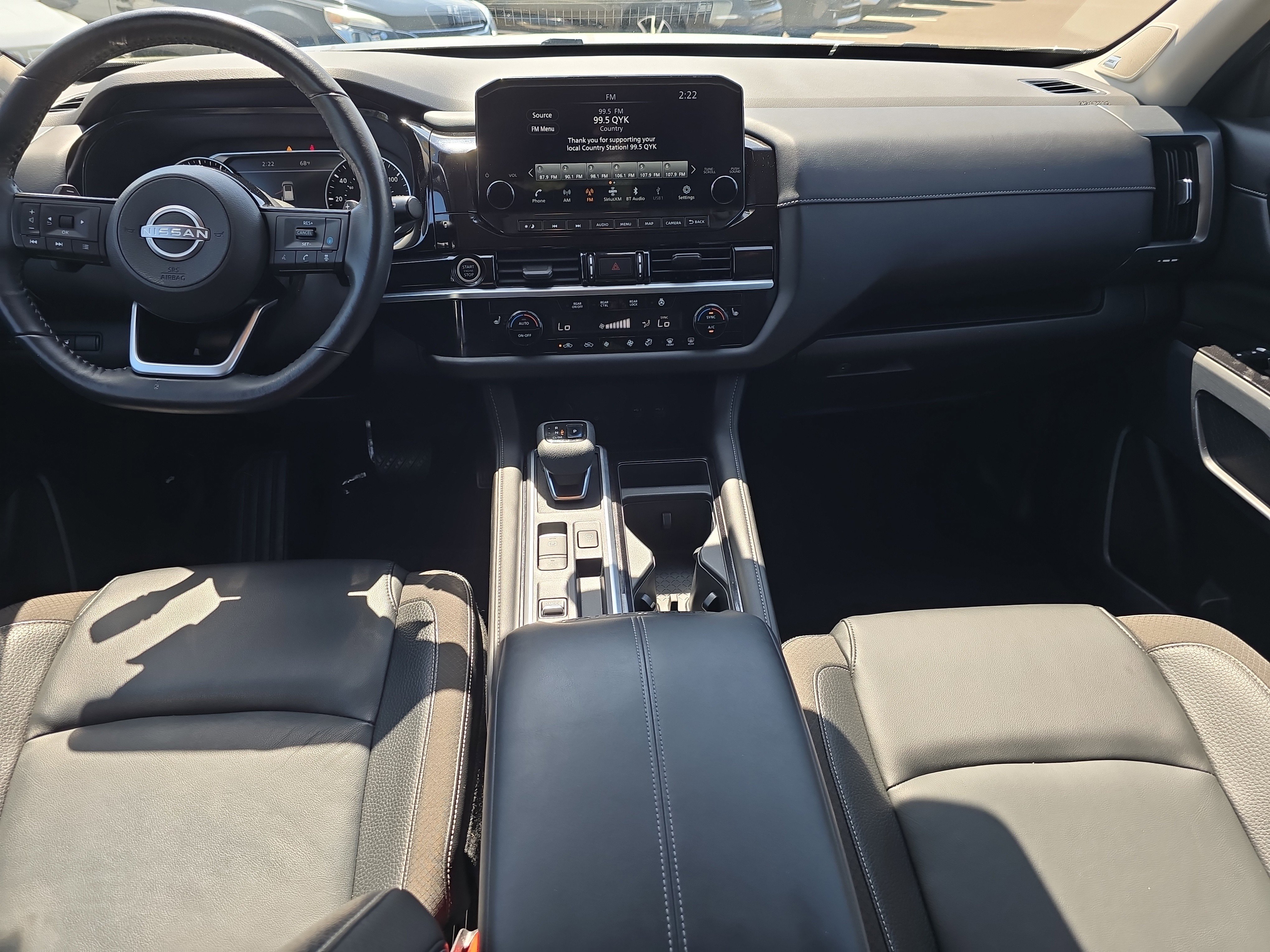 Used 2022 Nissan Pathfinder SL w/ SL Premium Package image 13