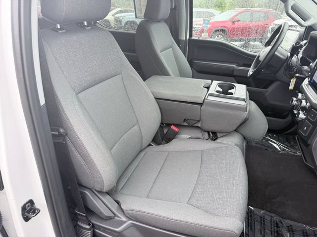 Used 2025 Ford F150 XLT w/ Equipment Group 301A Standard AWD/4WD image 32
