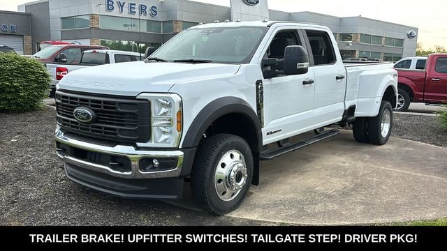 New 2026 Ford F450 XL w/ XL Driver Assist Package AWD/4WD image 3