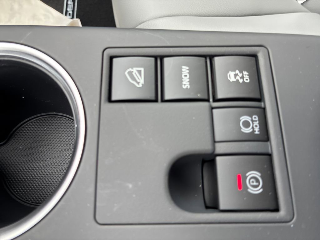 New 2026 Toyota Highlander XLE AWD/4WD image 41