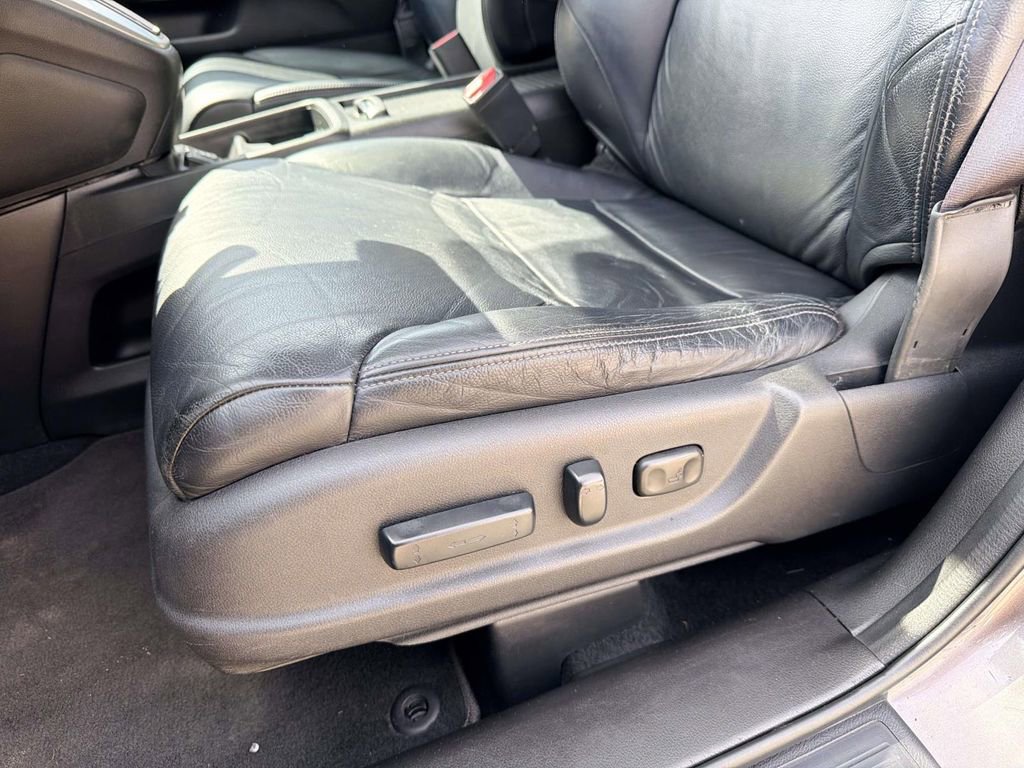 Used 2012 Honda CR-V EX-L image 20