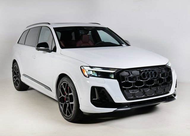 New 2026 Audi SQ7 Premium Plus