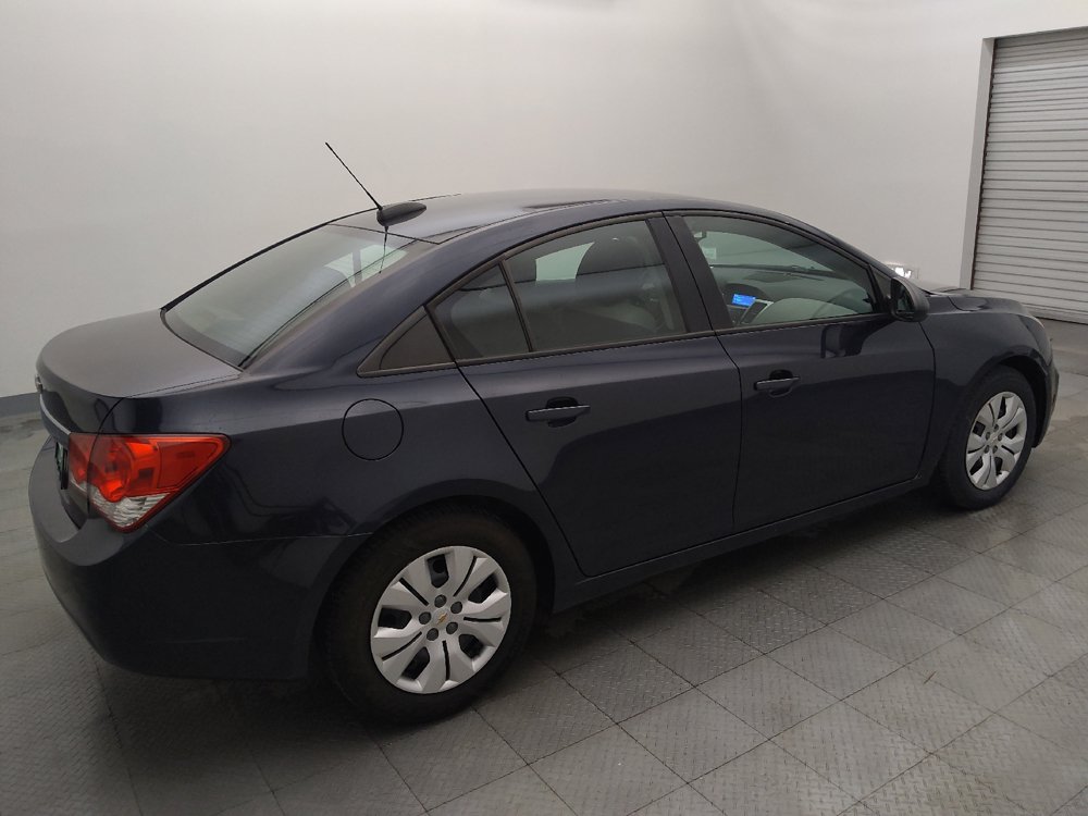 Used 2016 Chevrolet Cruze LS FWD image 10