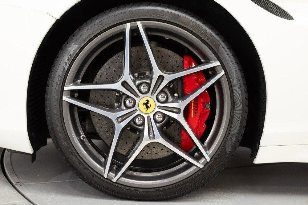 Certified 2016 Ferrari California T image 20