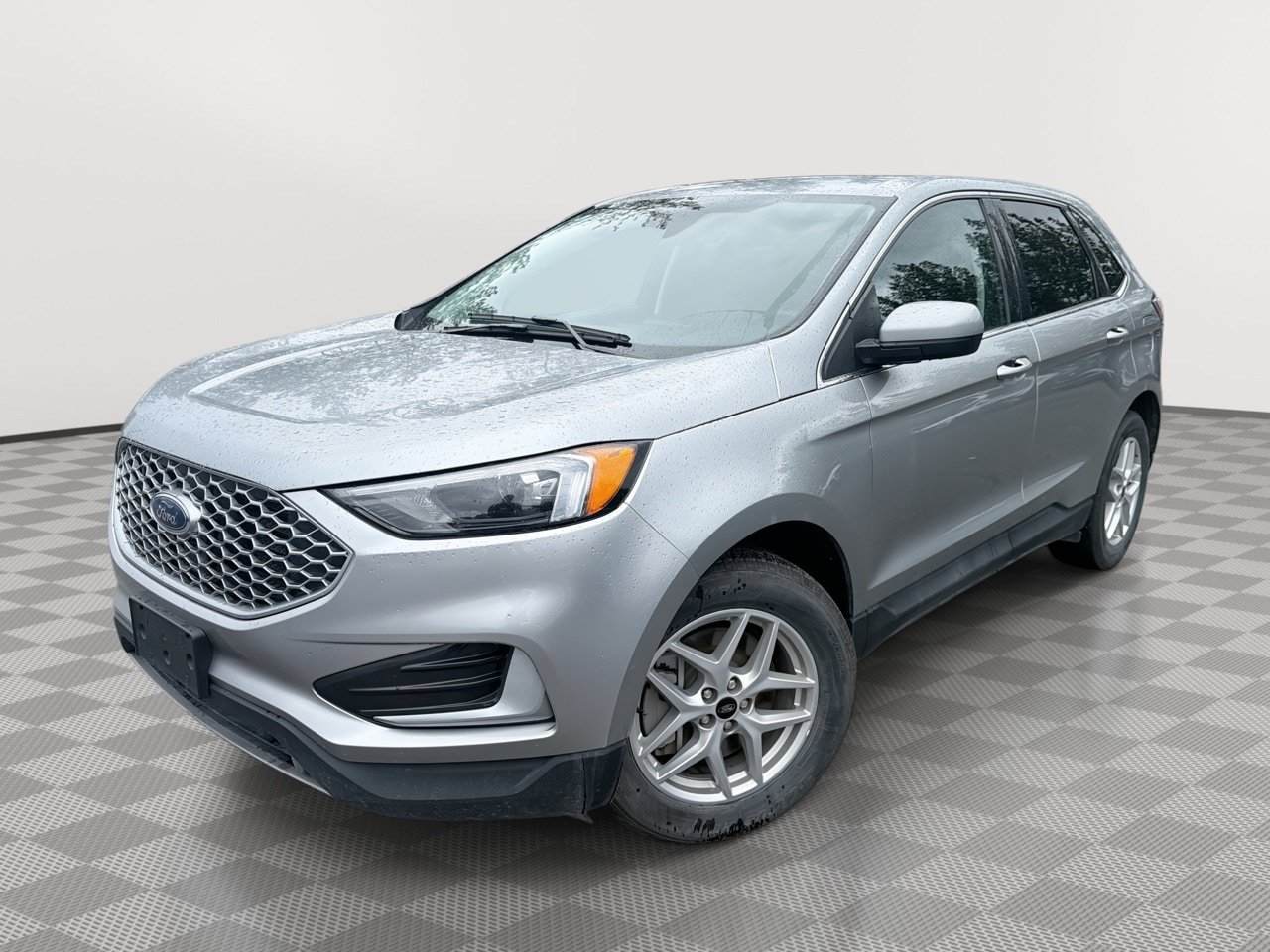 Used 2024 Ford Edge SEL