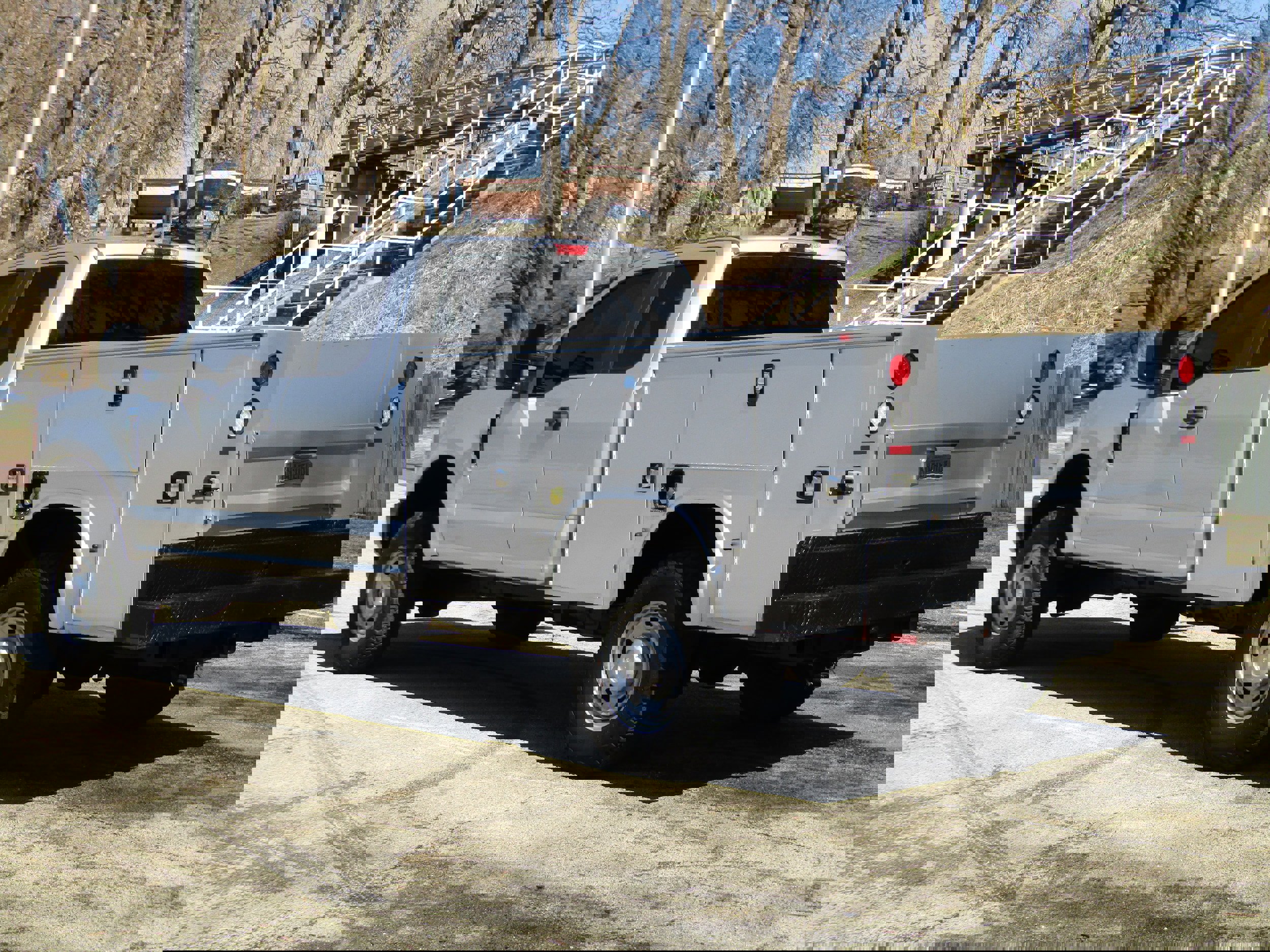 Used 2017 Ford F250 XL image 2