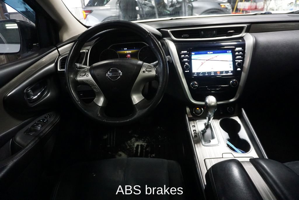 Used 2017 Nissan Murano SV image 11