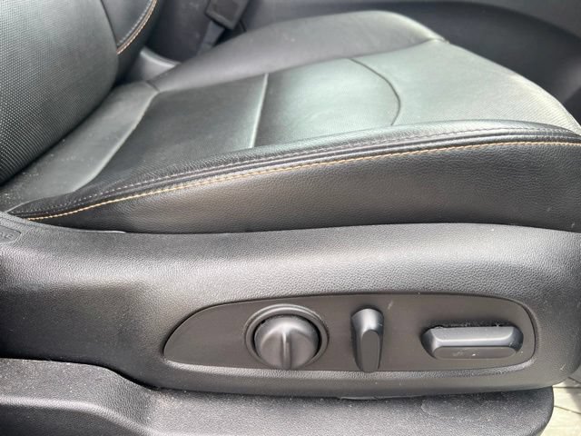 Used 2020 Chevrolet Equinox Premier FWD image 11