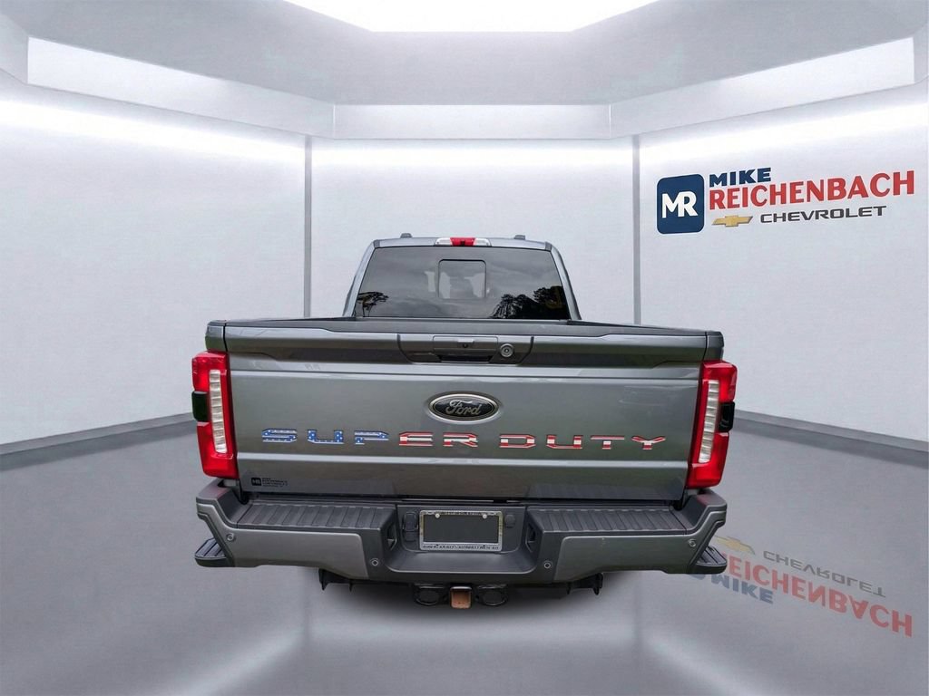 Used 2024 Ford F250 Lariat w/ Black Appearance Package AWD/4WD image 5