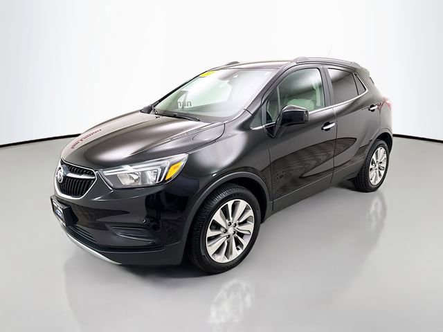 Used 2020 Buick Encore Preferred image 3
