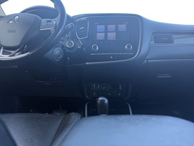 Used 2020 Mitsubishi Outlander SEL image 15