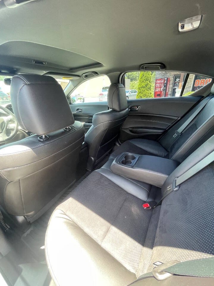 Used 2016 Acura ILX FWD image 11