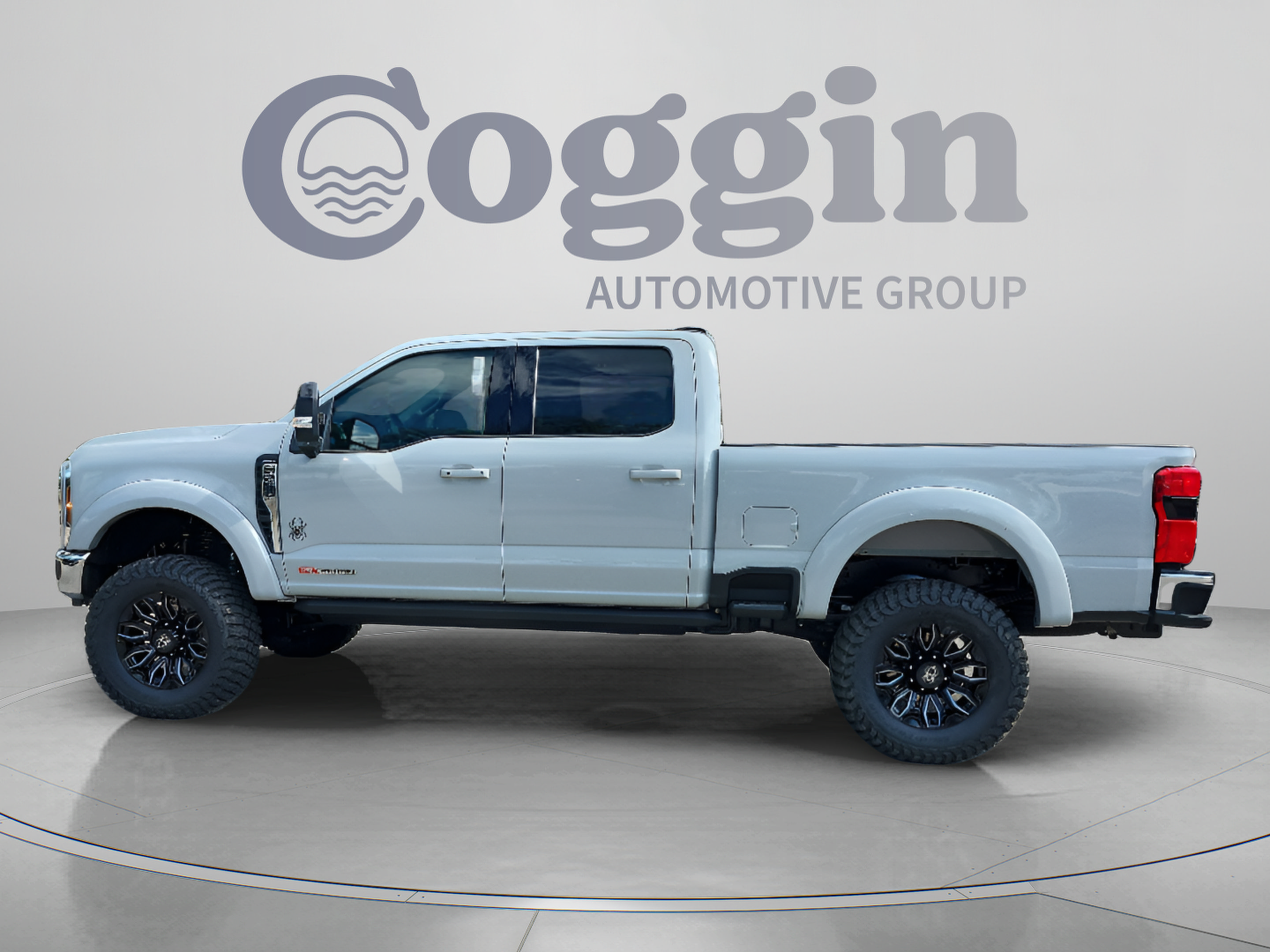 New 2026 Ford F250 Lariat AWD/4WD image 2