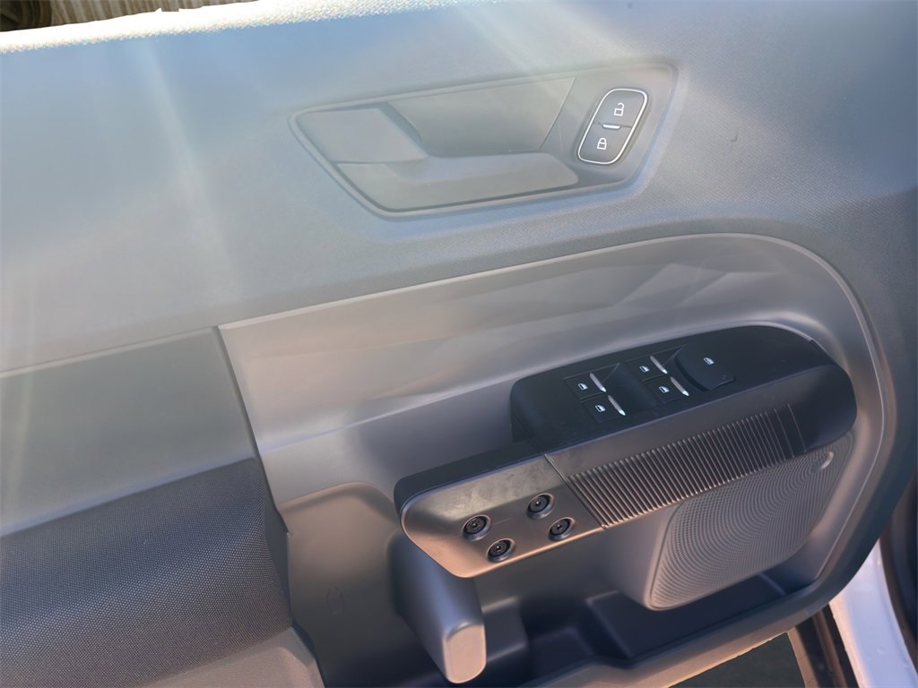 New 2026 Ford Maverick XL image 19