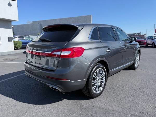 Used 2017 Lincoln MKX Reserve image 3