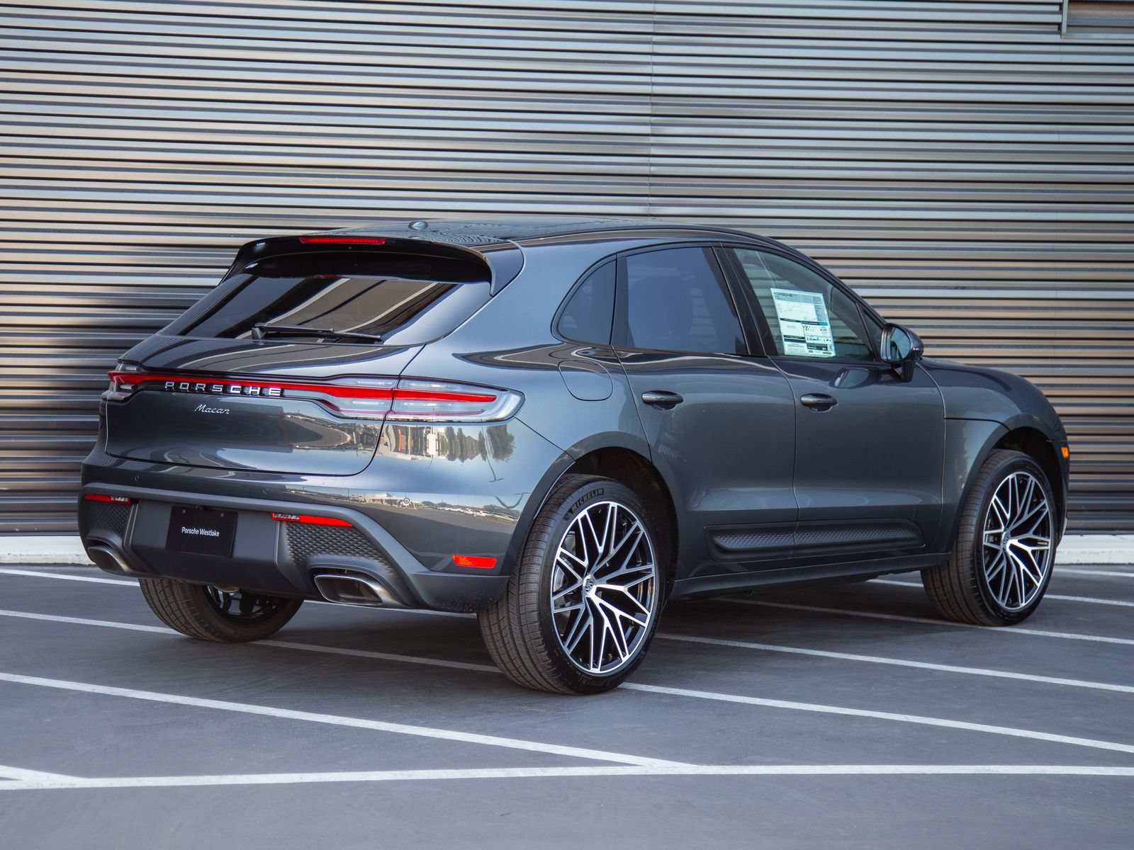 New 2026 Porsche Macan AWD/4WD image 7