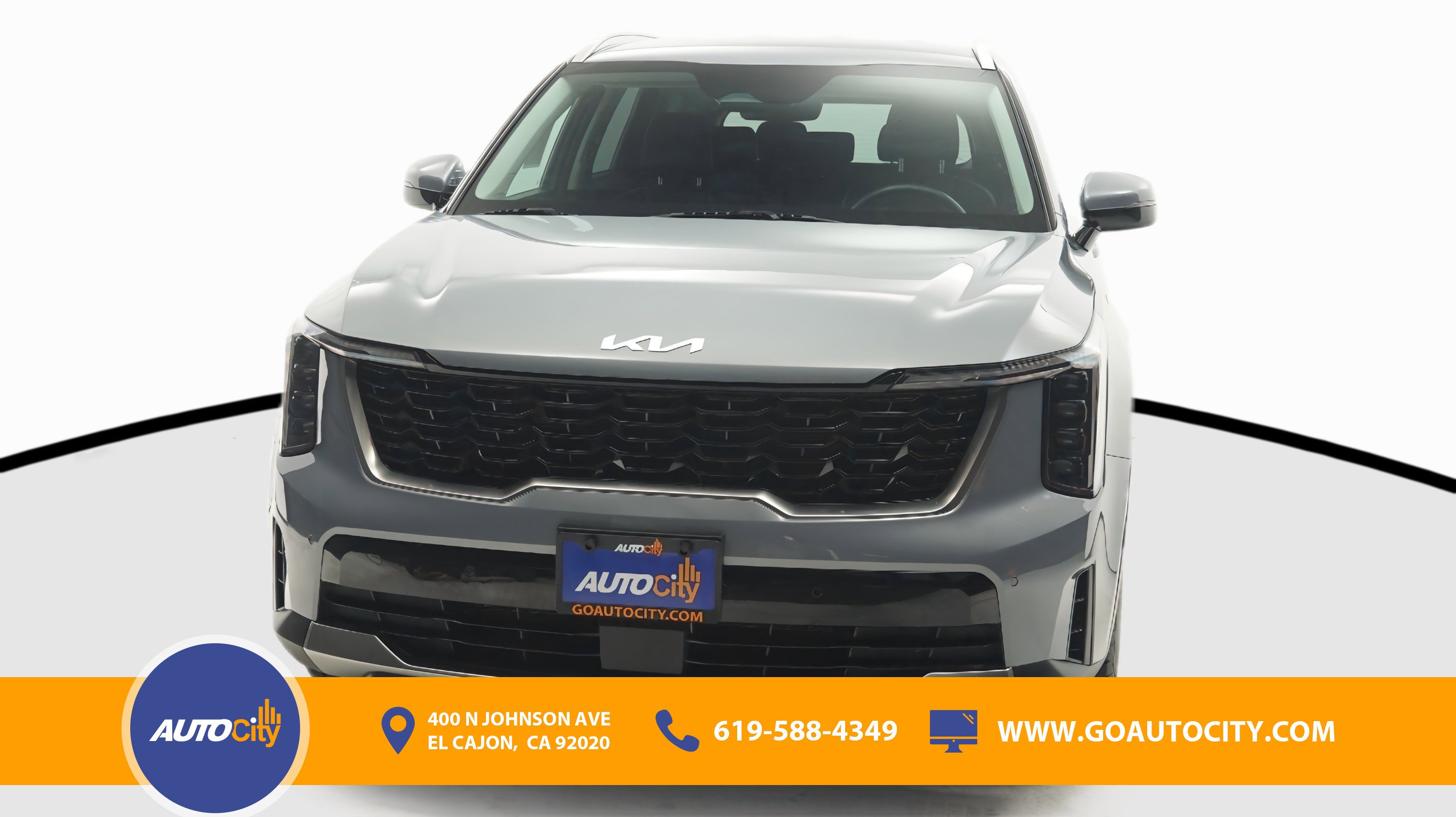 Used 2024 Kia Sorento S image 4