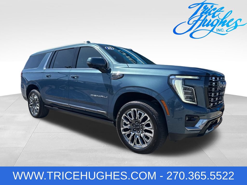 Used 2025 GMC Yukon XL Denali Ultimate w/ LPO, Floor Liner Package AWD/4WD image 1