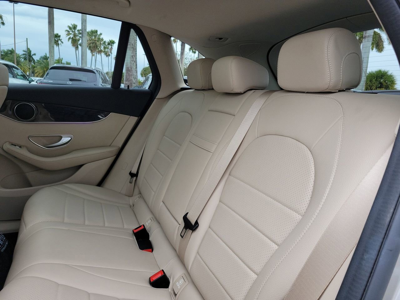 Certified 2022 Mercedes-Benz GLC 300 image 11