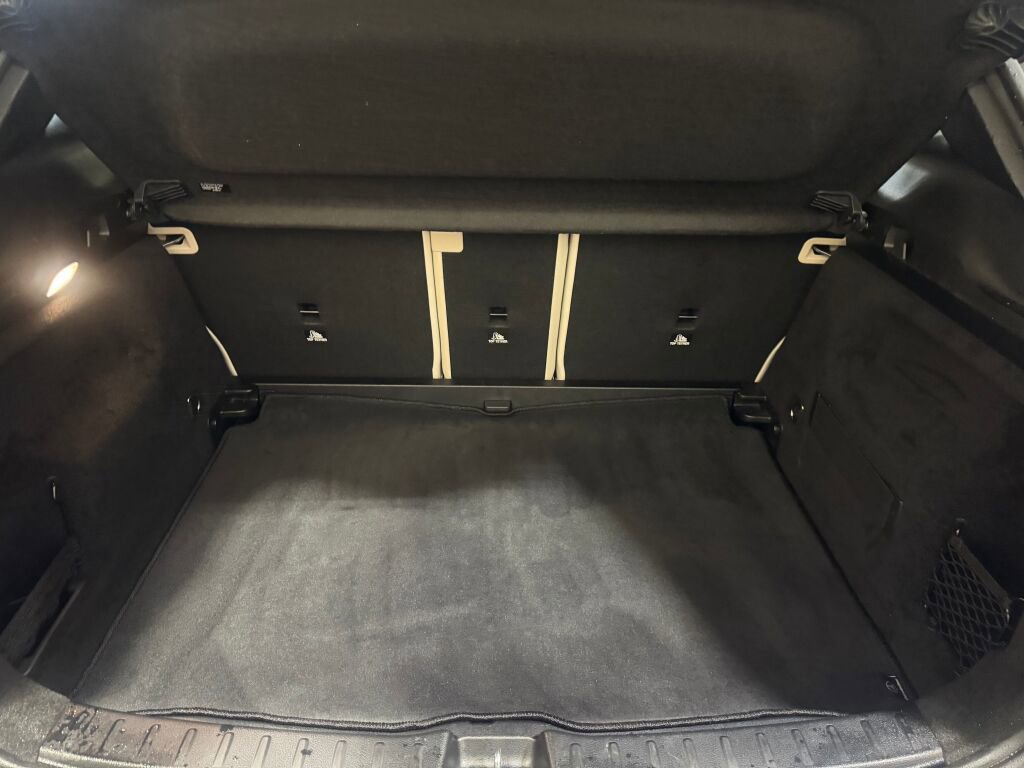 Certified 2023 Mercedes-Benz GLA 250 4MATIC image 18