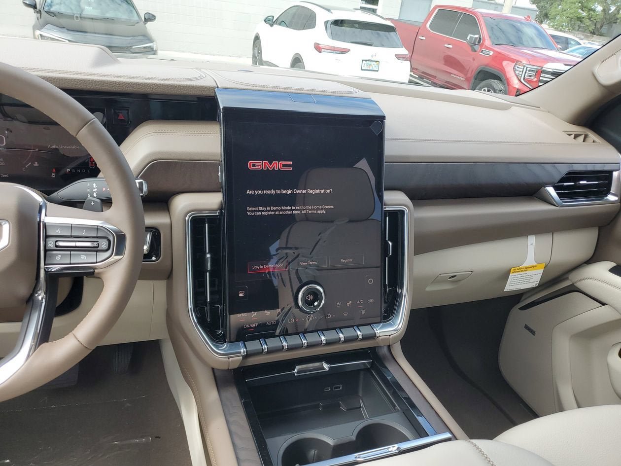 New 2026 GMC Yukon Denali RWD image 14